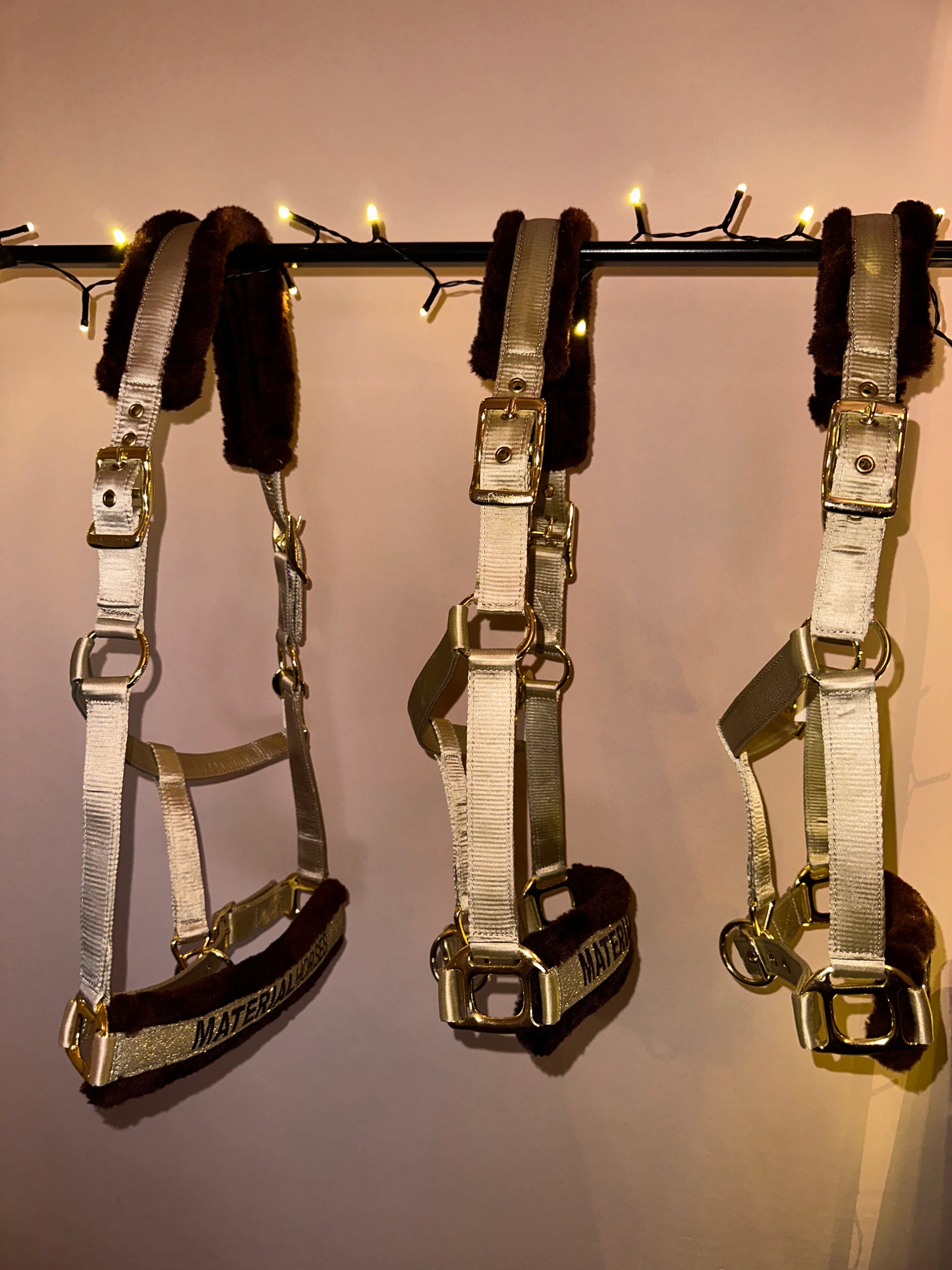 Champagne Shower - Transfer Halter đ„đ€ PONY UTOLSĂ DB