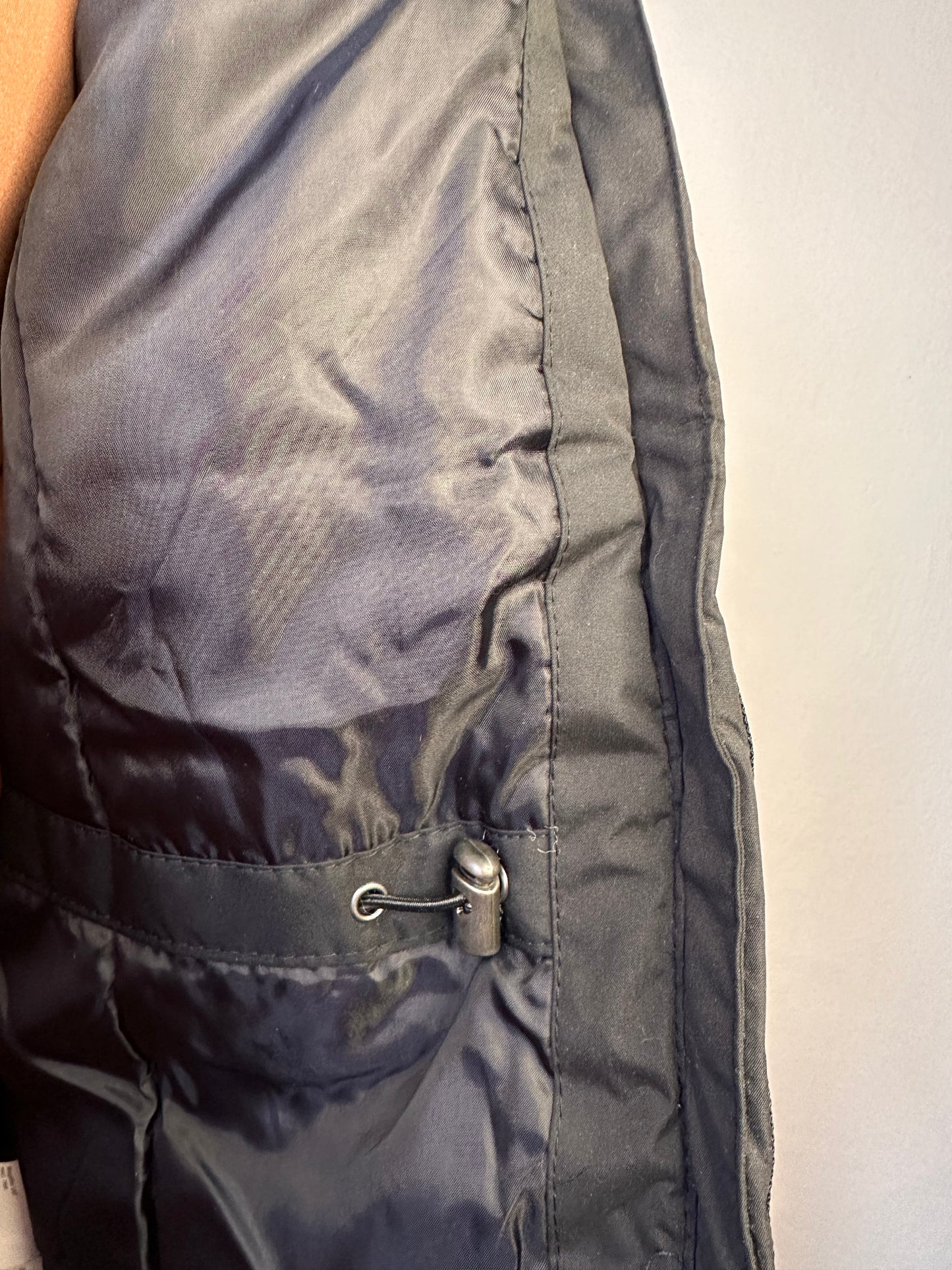 Hosszított Téli Kabát ❄️❄️❄️ Fekete / Új logó