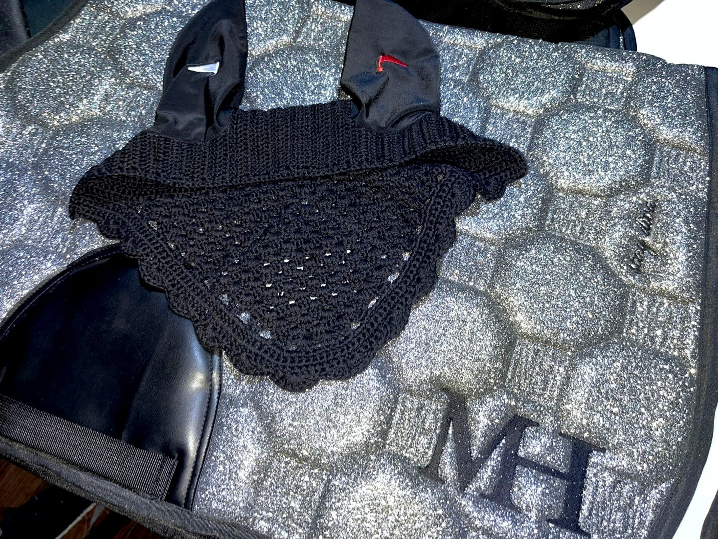 ELŐRENDELÉS - Glitter Saddlepad Szett - stay diva.🩶🖤