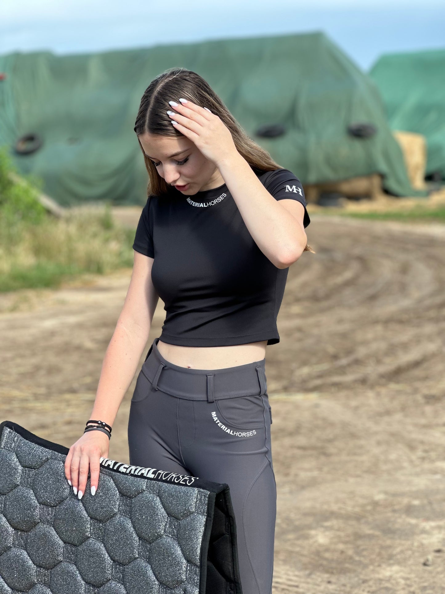 Nyári Póló Szivaccsal - Fekete🖤💅🏼🩶