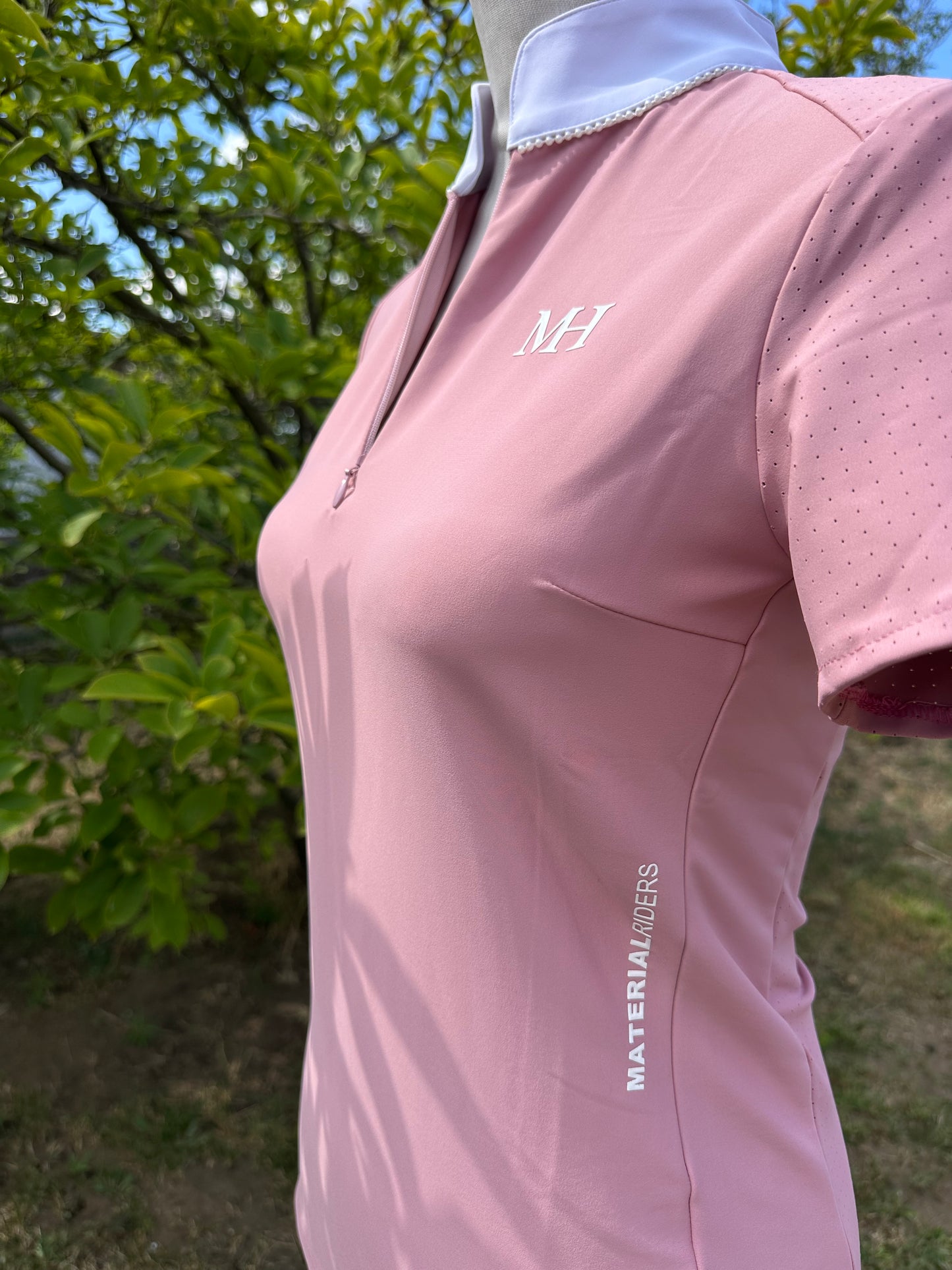 Shortsleeve Show Top - Baby Pink Pearls 🌸🏆