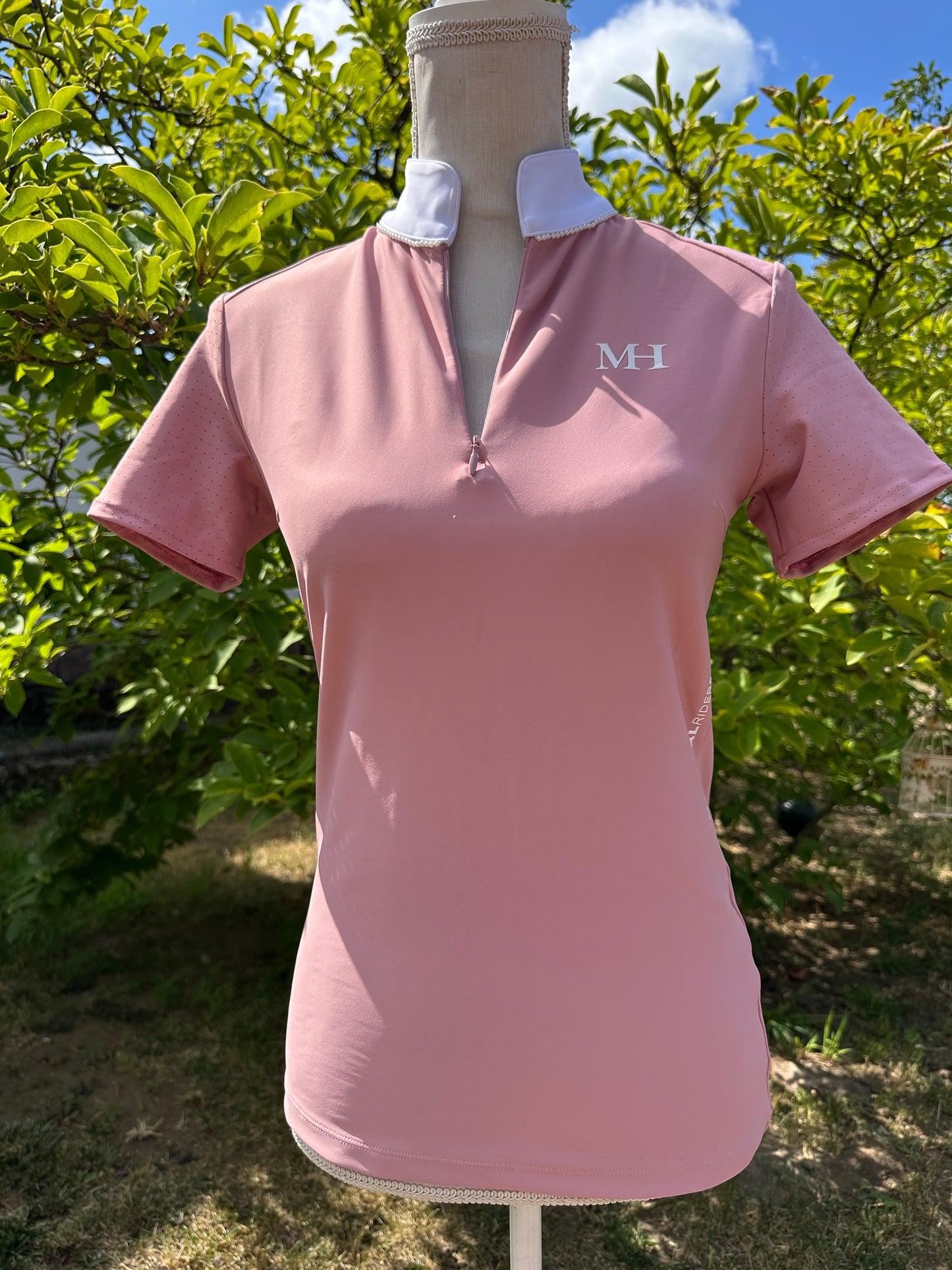 Shortsleeve Show Top - Baby Pink Pearls 🌸🏆