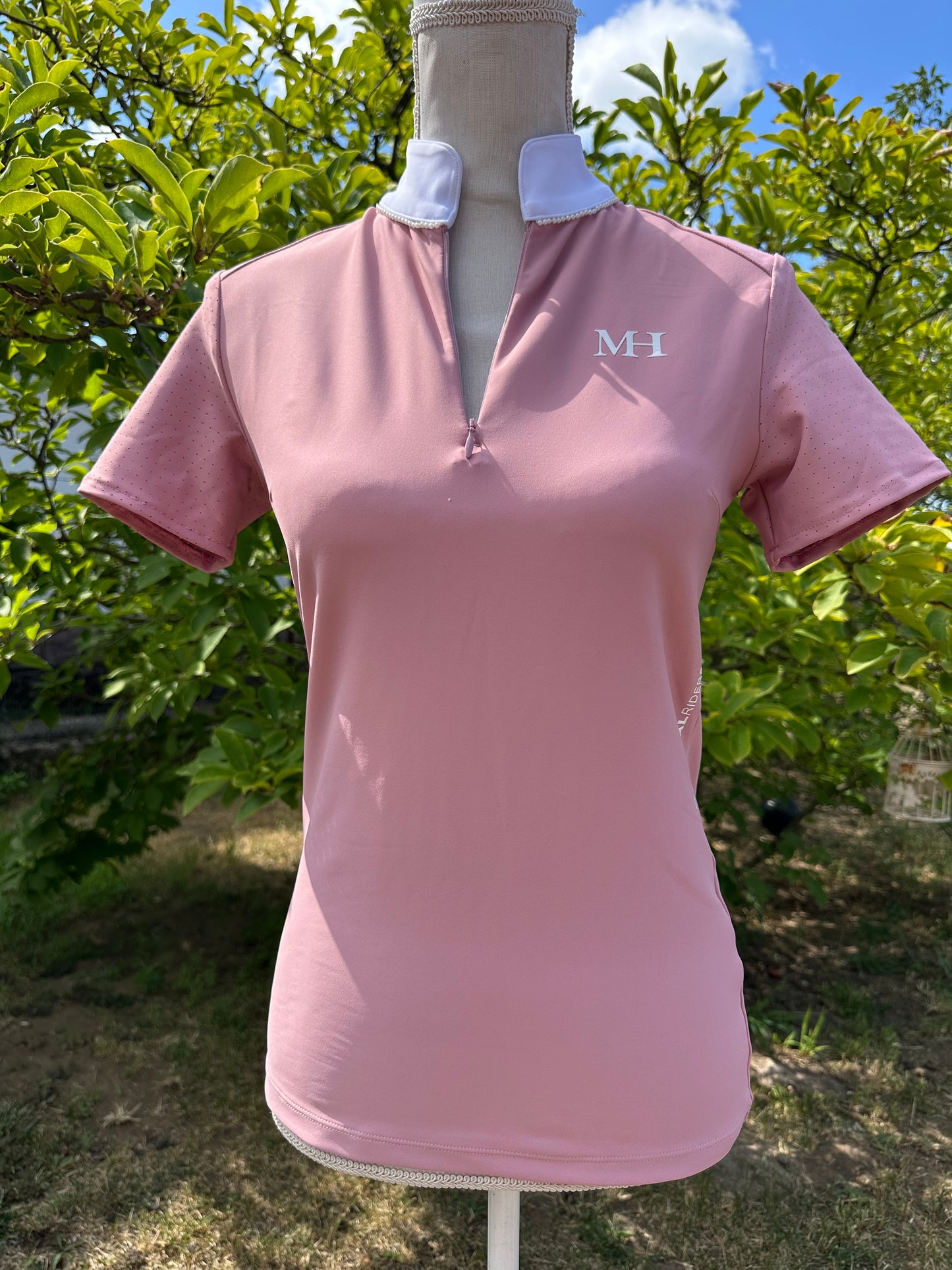 Shortsleeve Show Top - Baby Pink Pearls 🌸🏆
