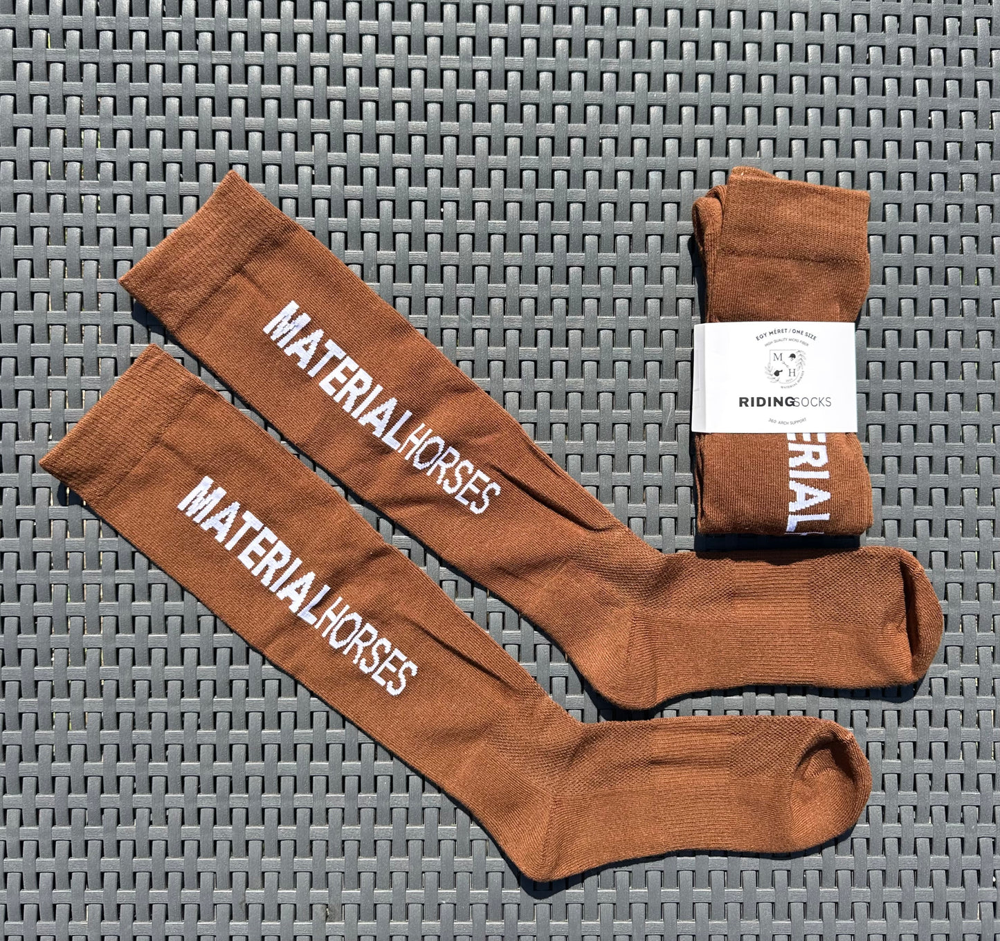 Material Riders - Lovaglózokni - Brown 🤎