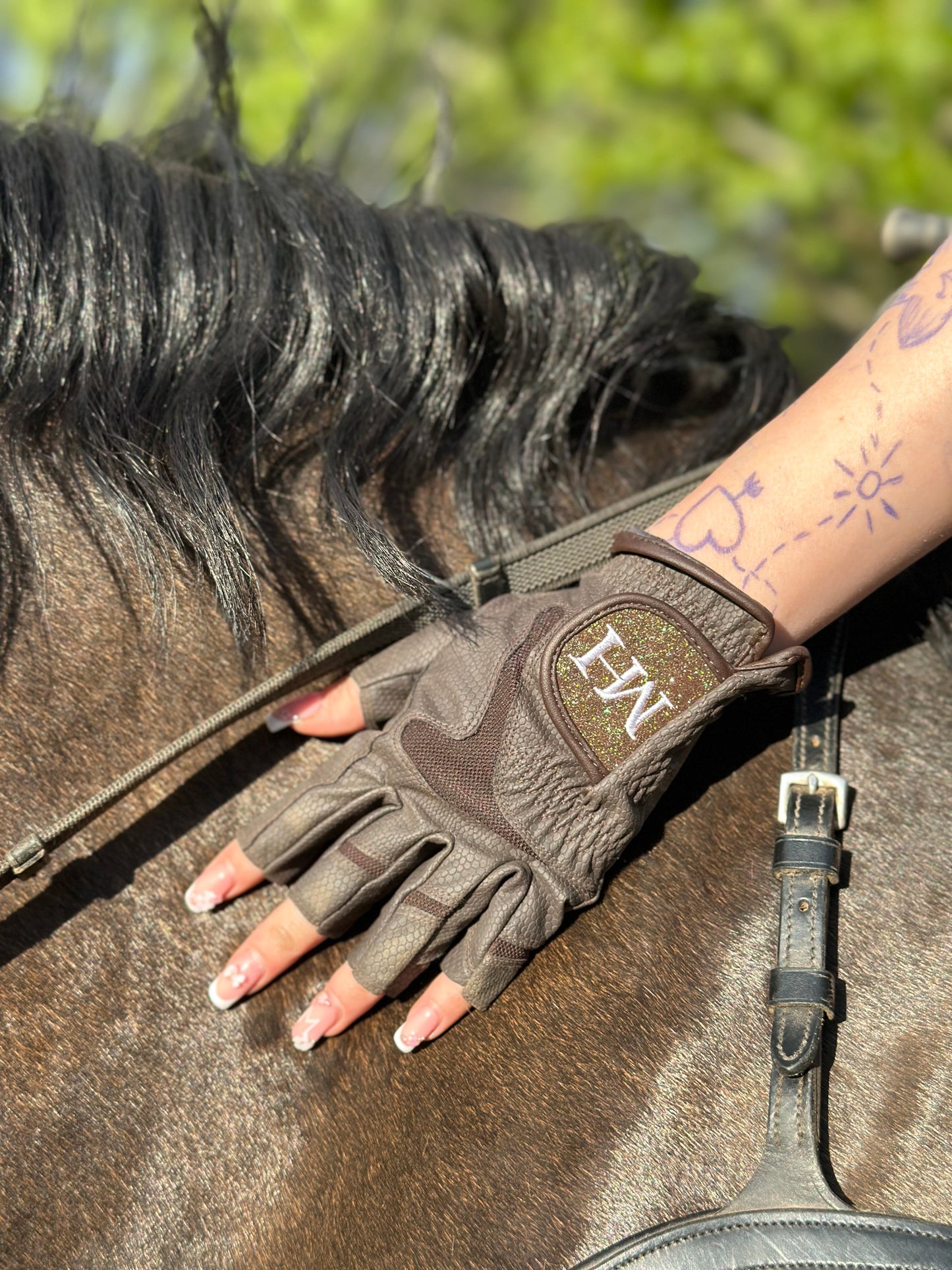 Summer Training Gloves - Brown Glitter 🤎✨