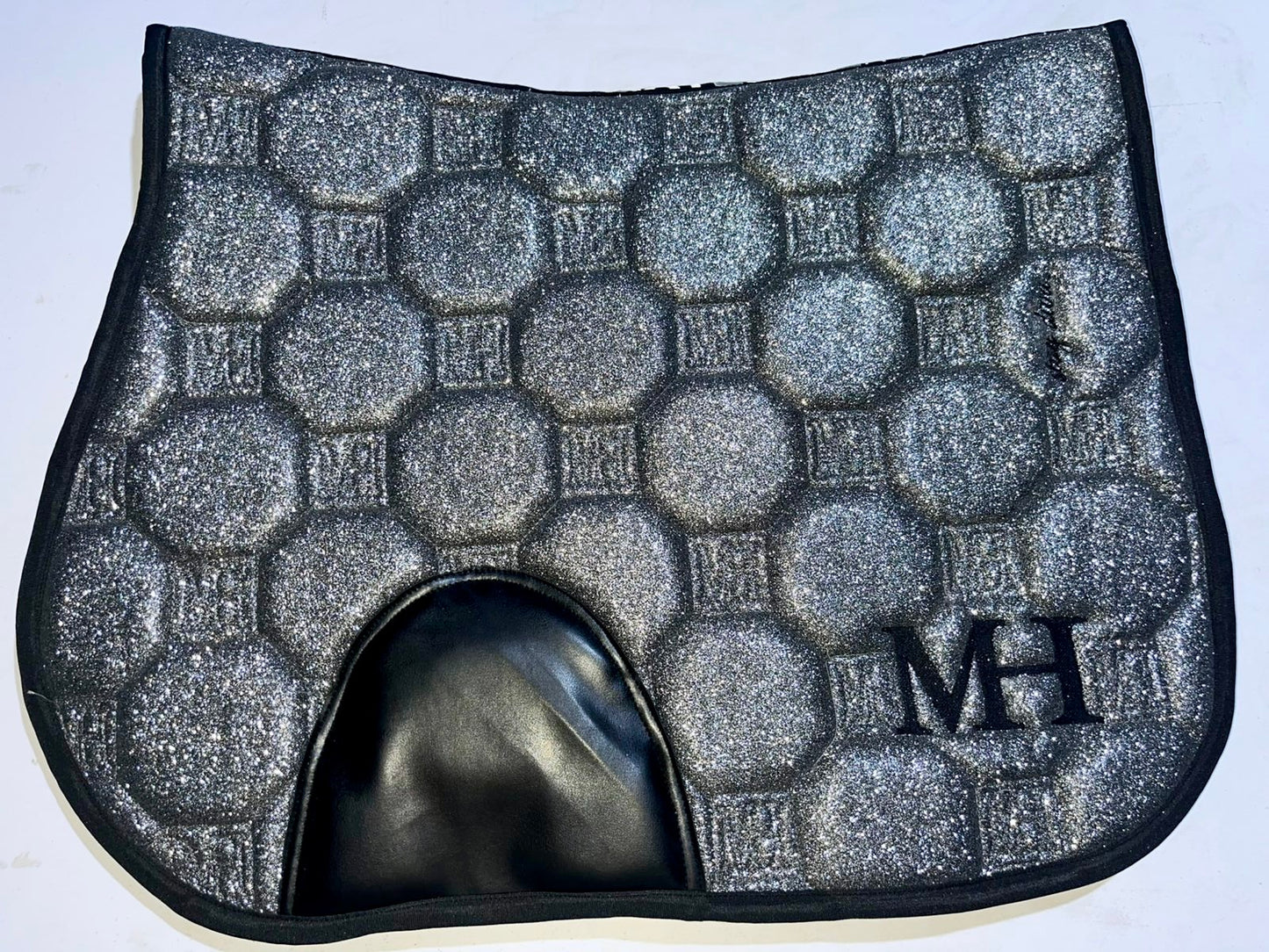 ELŐRENDELÉS - Glitter Saddlepad Szett - stay diva.🩶🖤