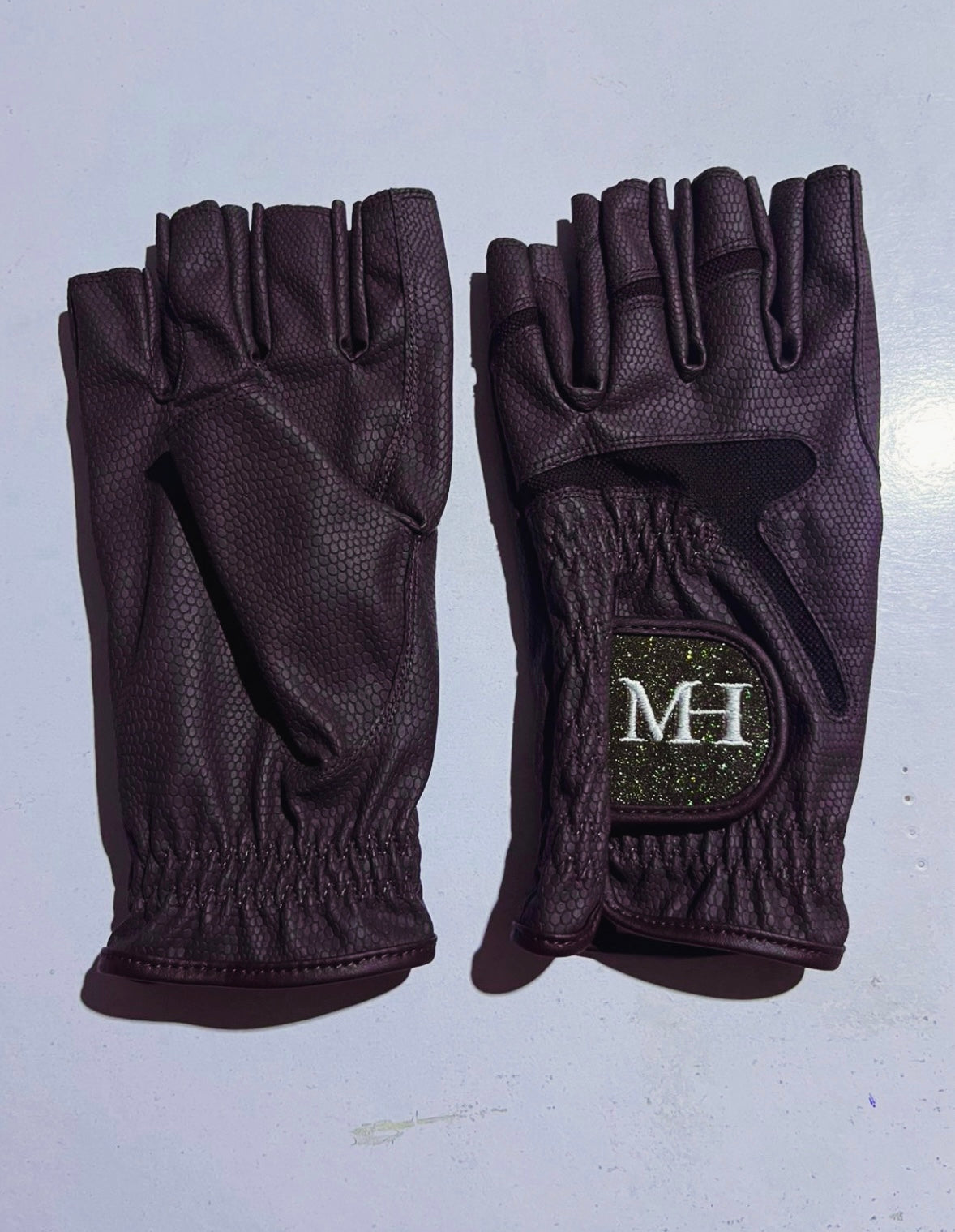 ELŐRENDELÉS - Summer Training Gloves - Brown Glitter 🤎✨