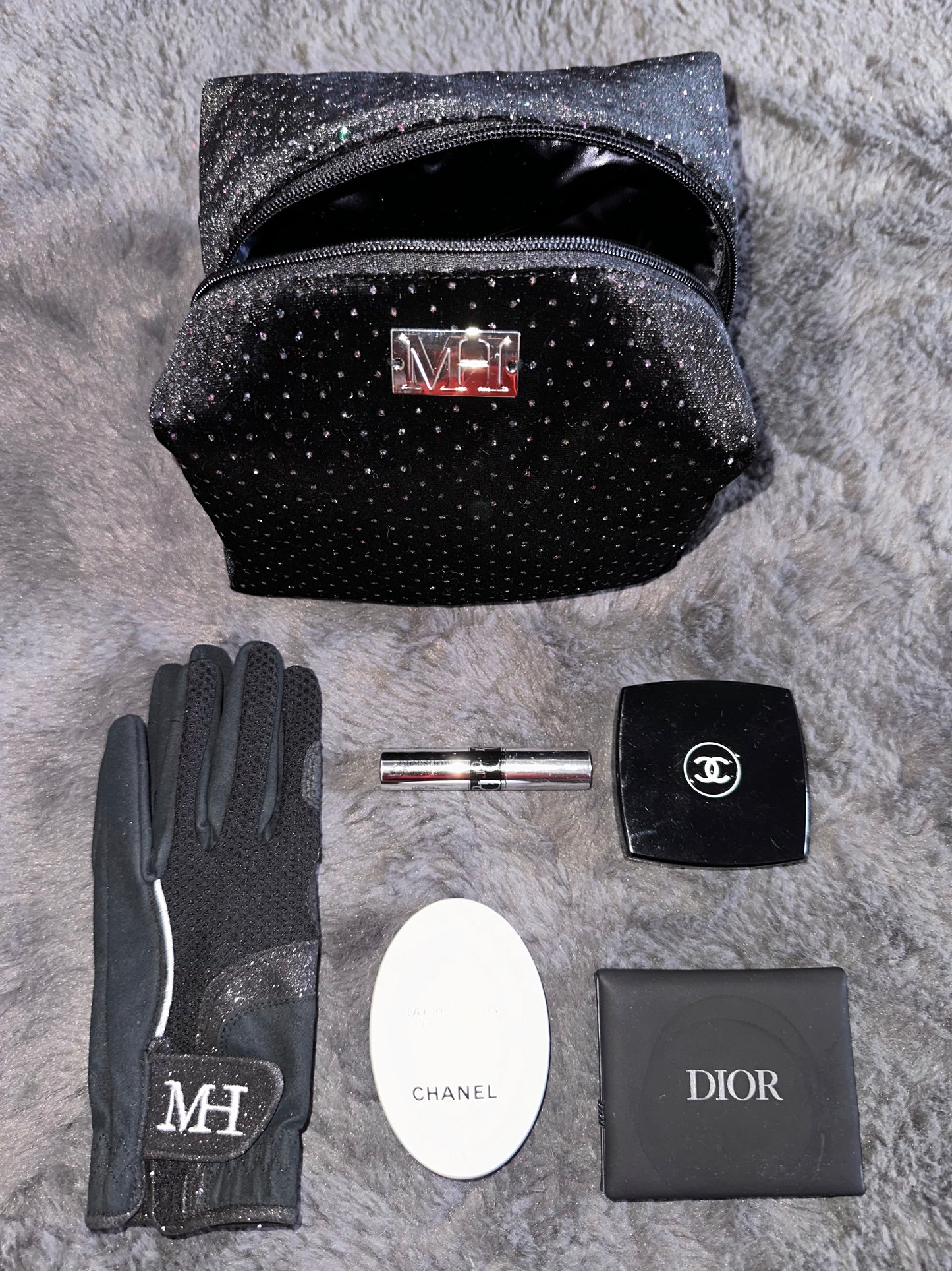 MH - Beauty Bag - Beau la Bourgeoisie 🖤✨